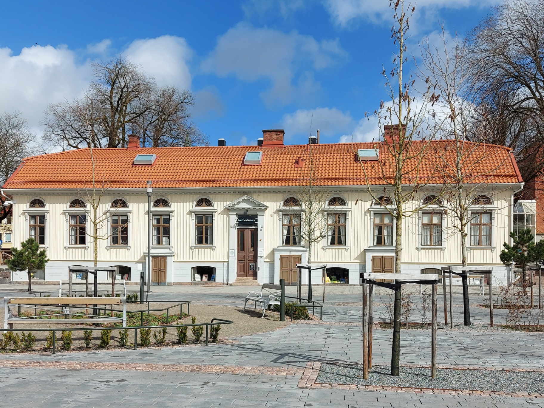 Hemgården – det gula kulturhuset i Borås